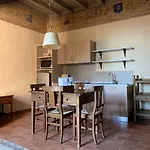 Aparthotel Castello La Rocchetta Sandigliano
