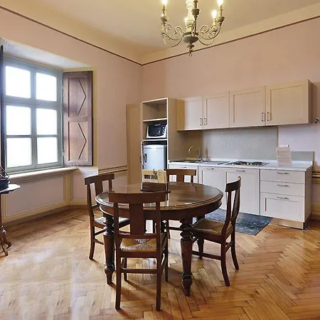 Castello La Rocchetta Aparthotel Sandigliano