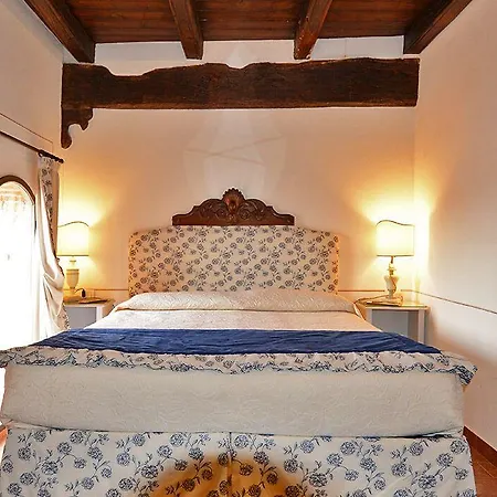 Castello La Rocchetta 산디글리아노