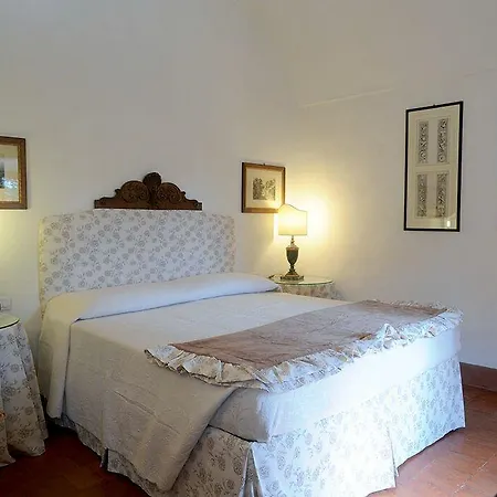 Castello La Rocchetta 3*