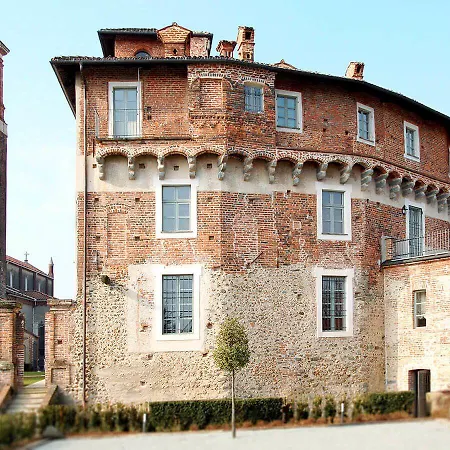 Castello La Rocchetta 3*