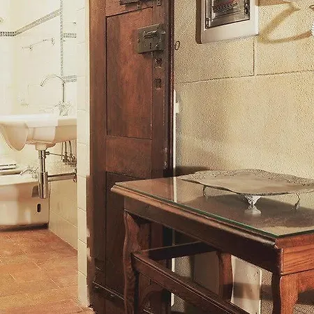 Castello La Rocchetta 아파트호텔