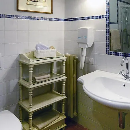 Castello La Rocchetta 3* 산디글리아노
