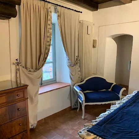 아파트호텔 Castello La Rocchetta 3*