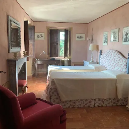 Castello La Rocchetta 3*