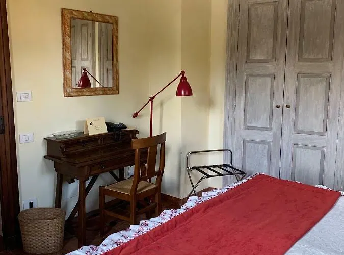 Castello La Rocchetta 3*